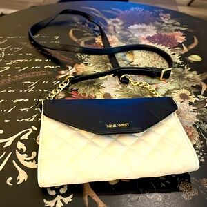 Nine West Cross body bag new w/o tags